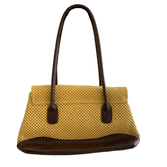 Sag Harbor Woven Straw Wicker Faux Leather Rattan Purse - Picture 3 of 7